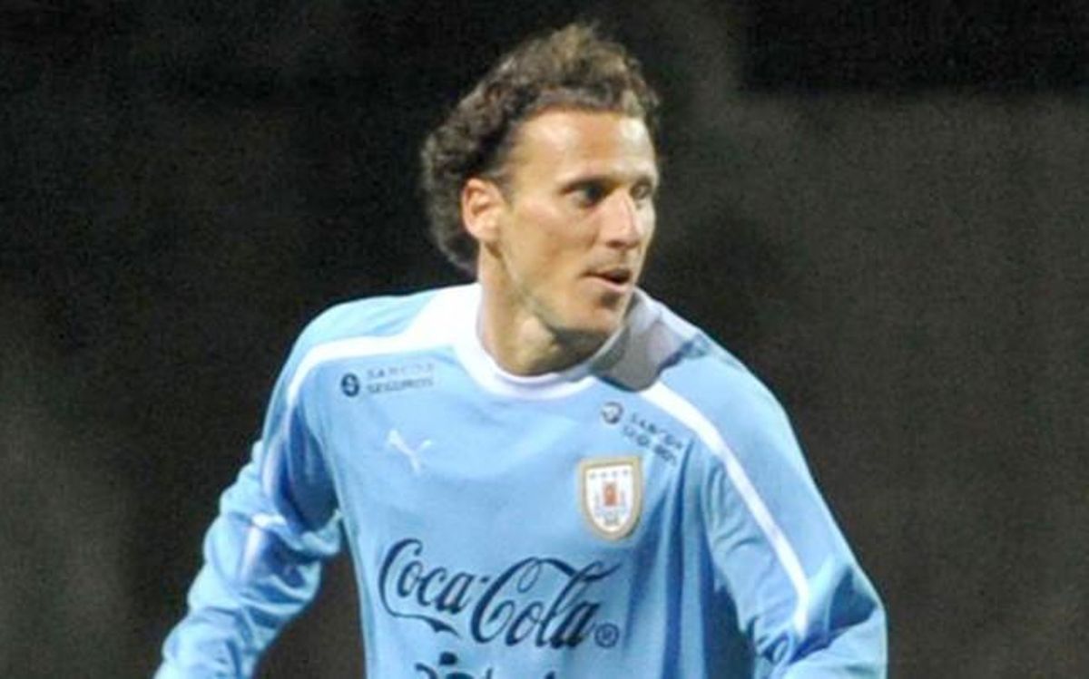 Diego Forlán jugará en el Peñarol de Montevideo Diego Forlán jugará en el Peñarol de Montevideo