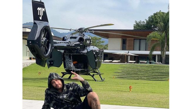 El helicóptero de Ney El helicóptero de Ney