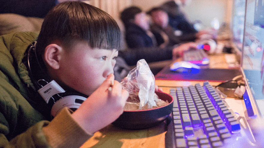 China reduce el tiempo de juego en línea para los más pequeños
