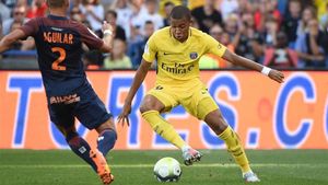 El lateral del Montpellier, Rubén Aguilar, durante el partido ante el PSG El lateral del Montpellier, Rubén Aguilar, durante el partido ante el PSG