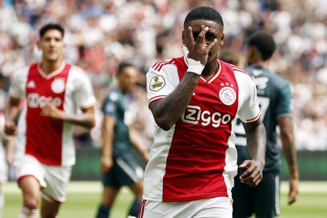 15. Ajax: 82,500 puntos
