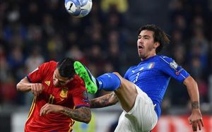 Romagnoli debutó con la selección frente a España. Romagnoli debutó con la selección frente a España.
