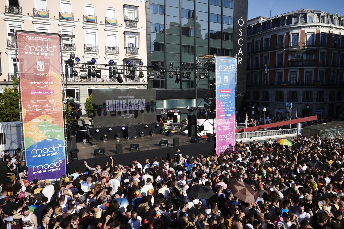 Arranca el Orgullo LGTBIQ + en Madrid. Arranca el Orgullo LGTBIQ + en Madrid.