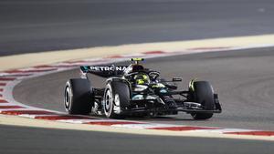 Lewis Hamilton, el mejor clasificado de Mercedes, en el GP de Bahrein