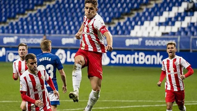 El Almería tiene pocas opciones para ascender directamente a LaLiga Santander El Almería tiene pocas opciones para ascender directamente a LaLiga Santander