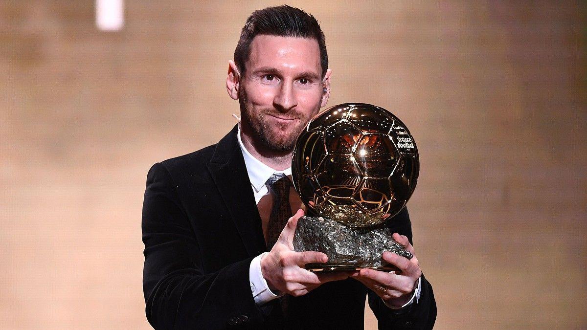 Leo Messi, con el Balón de Oro 2021