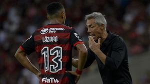 Paulo Sousa dejó la selección de Polonia para dirigir al Flamengo