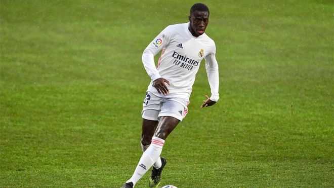 Ferland Mendy, durante un partido esta temporada. Ferland Mendy, durante un partido esta temporada.