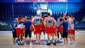 Scariolo, dando instrucciones al equipo en Vilnius