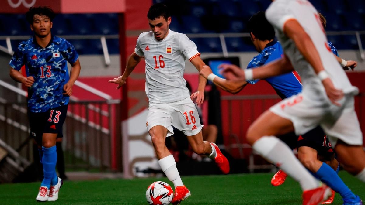 Pedri durante las semifinales contra Japón Pedri durante las semifinales contra Japón