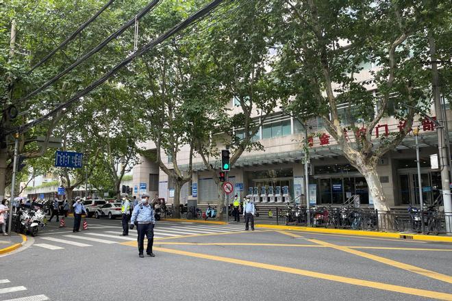 Un ataque a cuchilladas en un conocido hospital de Shanghái deja al menos cuatro heridos