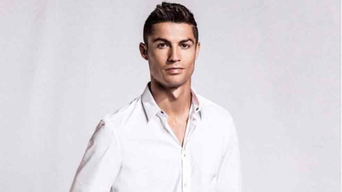 Cristiano Ronaldo is the most followed personality in the world on soc