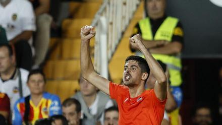 Valencia -  Real Sociedad: El gol de Carlos Fernández