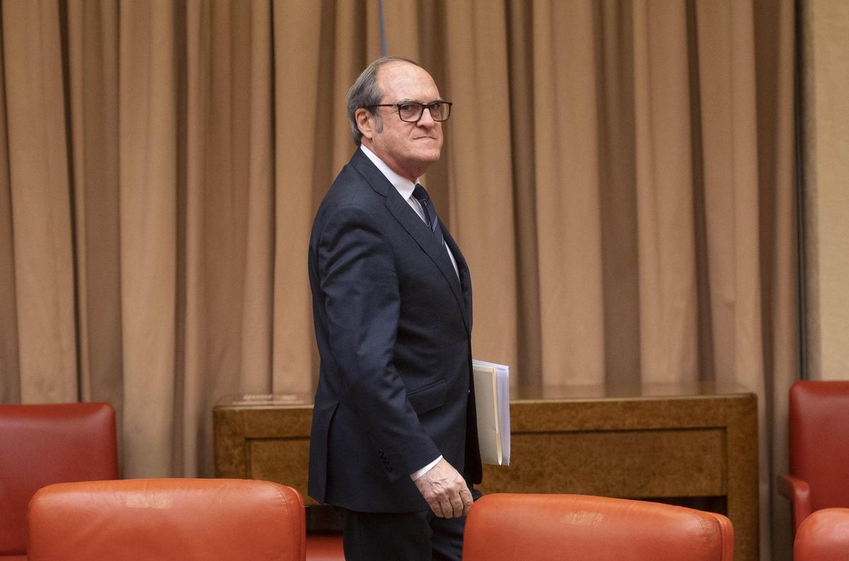 El Defensor del Pueblo, Ángel Gabilondo, en el Congreso de los Diputados. El Defensor del Pueblo, Ángel Gabilondo, en el Congreso de los Diputados.
