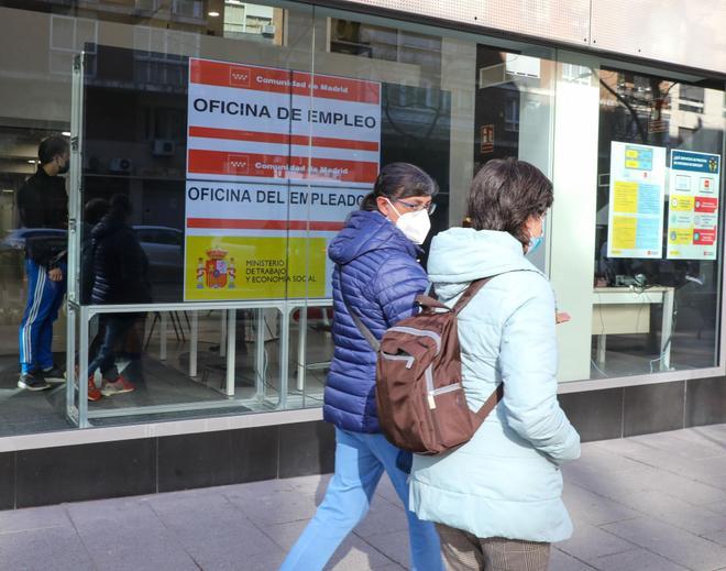 Frenazo del empleo: España pierde 7.365 ocupados en su peor julio