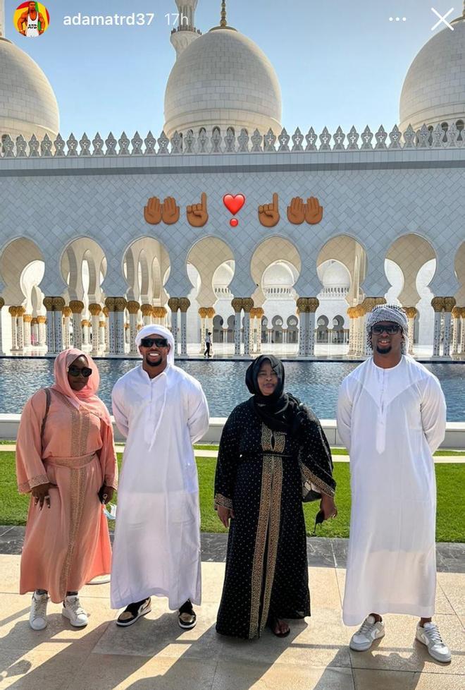 Adama Traoré está pasando sus vacaciones en Abu Dhabi