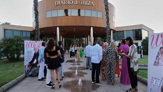 Woman celebra en Ibiza su 30 aniversario con un desfile protagonizado por 14 creadores de moda Adlib