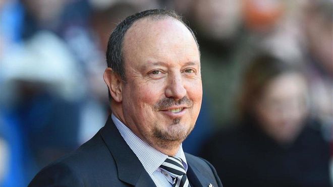 Rafa Benítez cruzará medio mundo para entrenar en China Rafa Benítez cruzará medio mundo para entrenar en China