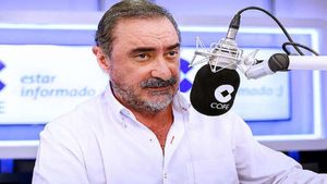 Carlos Herrera se inventa esta palabra para calificar a Pedro Sánchez Carlos Herrera se inventa esta palabra para calificar a Pedro Sánchez