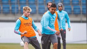 Los futbolistas blancos prepararon el enfrentamiento del sábado ante el Levante Los futbolistas blancos prepararon el enfrentamiento del sábado ante el Levante