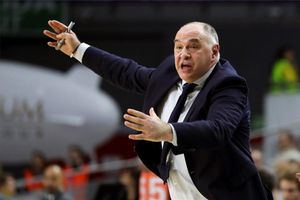 Pablo Laso echa baones fuera cuando le preguntan por Heurtel Pablo Laso echa baones fuera cuando le preguntan por Heurtel