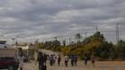 Decenas de migrantes entran en Melilla tras romper puerta de paso fronterizo