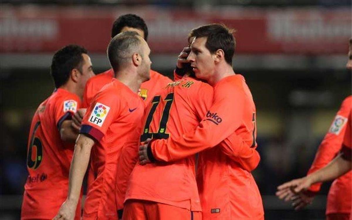 Los jugadores del Barça celebran un gol en El Madrigal Los jugadores del Barça celebran un gol en El Madrigal