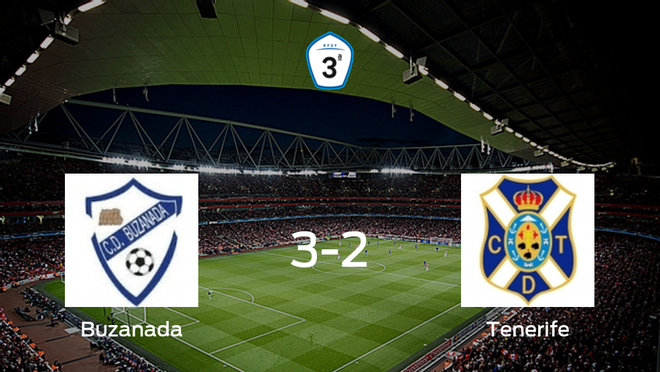 El Buzanada se impone al Tenerife B en los cuartos de final de los playoff de ascenso de Tercera División (3-2) El Buzanada se impone al Tenerife B en los cuartos de final de los playoff de ascenso de Tercera División (3-2)