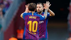 Messi se despide de Jordi Alba