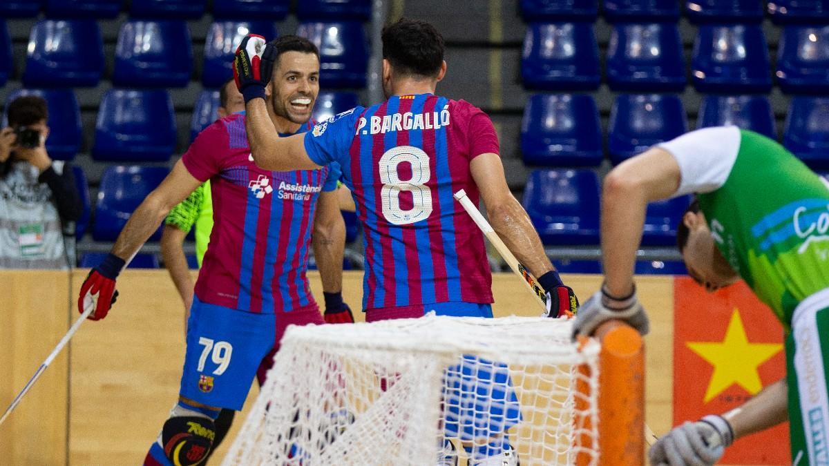 Joao y Baragalló celebran un gol ante el Calafell