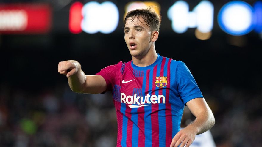 برشلونة يخطط لإعارة اللاعب نيكو لنادي بيتيس في الموسم القادم