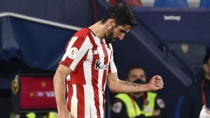 Raúl García celebra el tanto del empate ante el Levante Raúl García celebra el tanto del empate ante el Levante