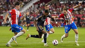 Resumen, goles y highlights del Girona 0 - 3 Real Madrid de la jornada 8 de LaLiga EA Sports