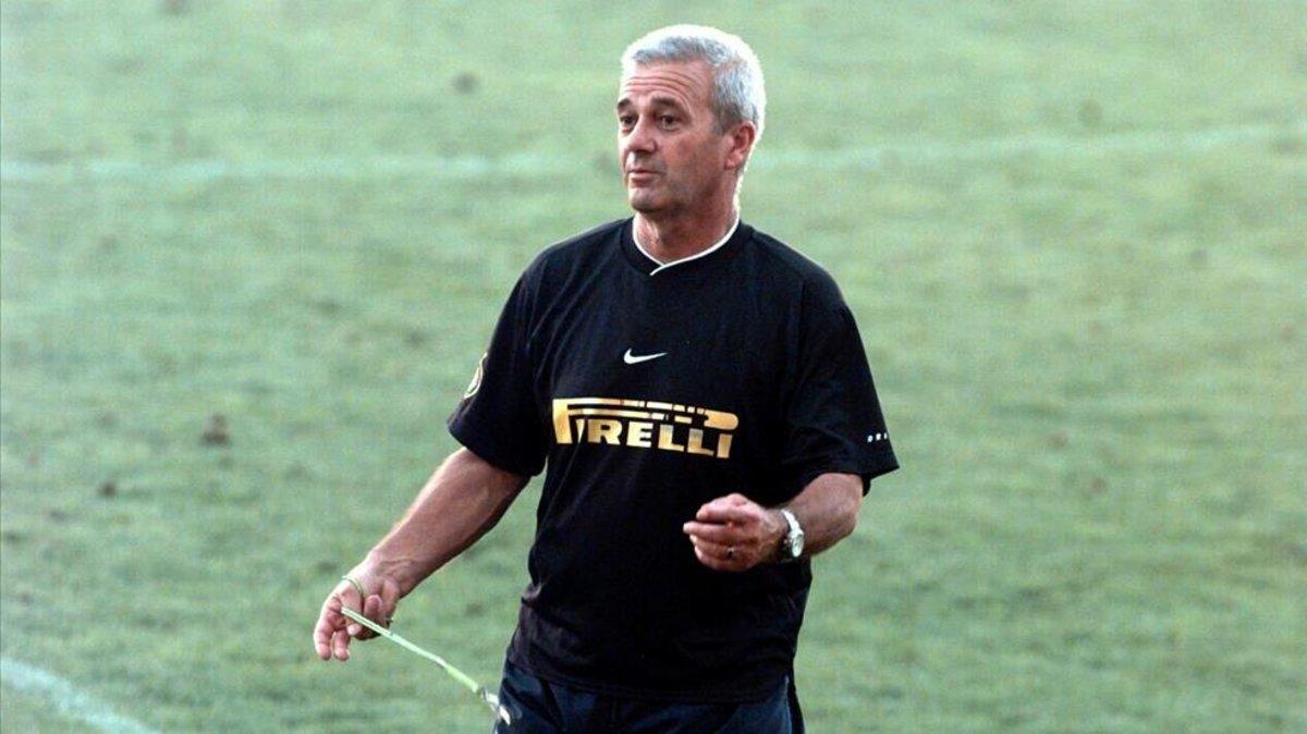 Luigi Simoni triunfo en el Inter como entrenador