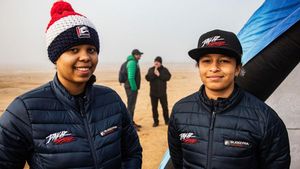 Las gemelas Koloc, en el Dakar Las gemelas Koloc, en el Dakar