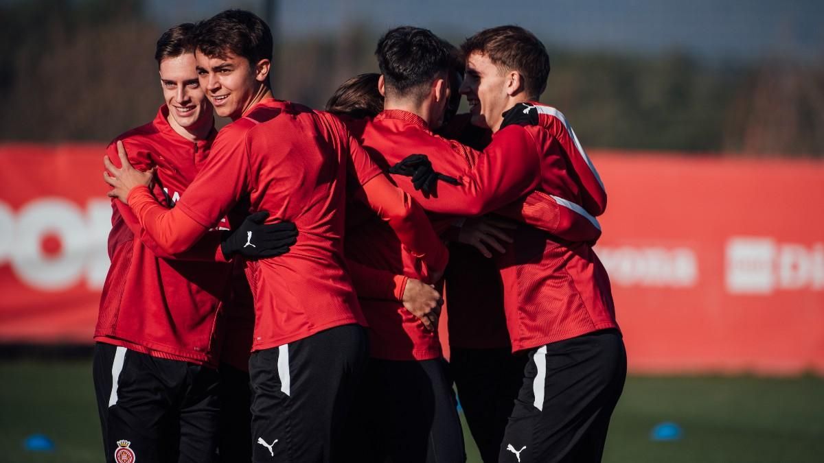 Los jugadores del Girona preparando el partido ante el Rayo Los jugadores del Girona preparando el partido ante el Rayo