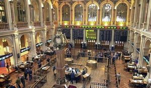 El Ibex 35 sube casi un 4% aupada por el ascenso del Wall Street El Ibex 35 sube casi un 4% aupada por el ascenso del Wall Street