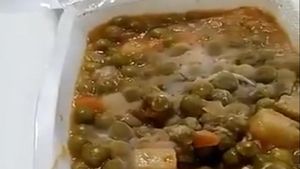 Lluvia de críticas al Hospital Zendal: La comida y la limpieza dejan mucho que desear Lluvia de críticas al Hospital Zendal: La comida y la limpieza dejan mucho que desear