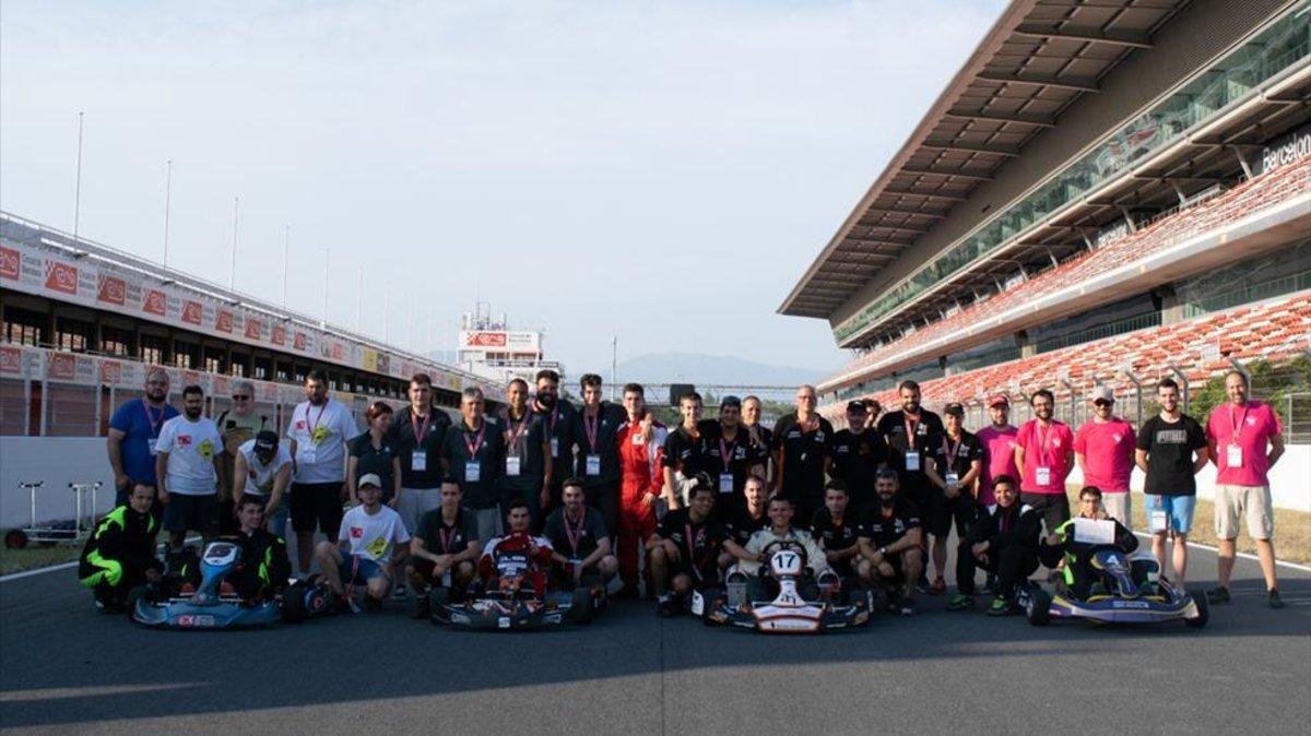 Equipos participantes Equipos participantes