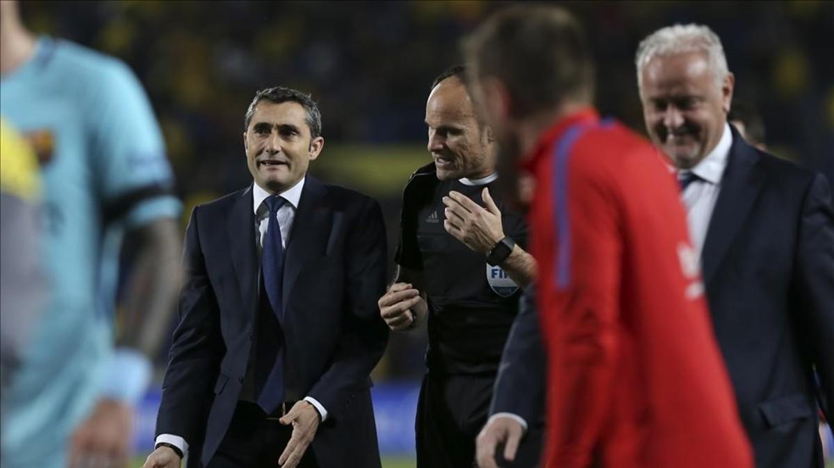 Valverde no entendió las explicaciones de Mateu Lahoz en el Gran Canaria