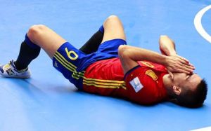 Sergio Lozano se ha lesionado Sergio Lozano se ha lesionado