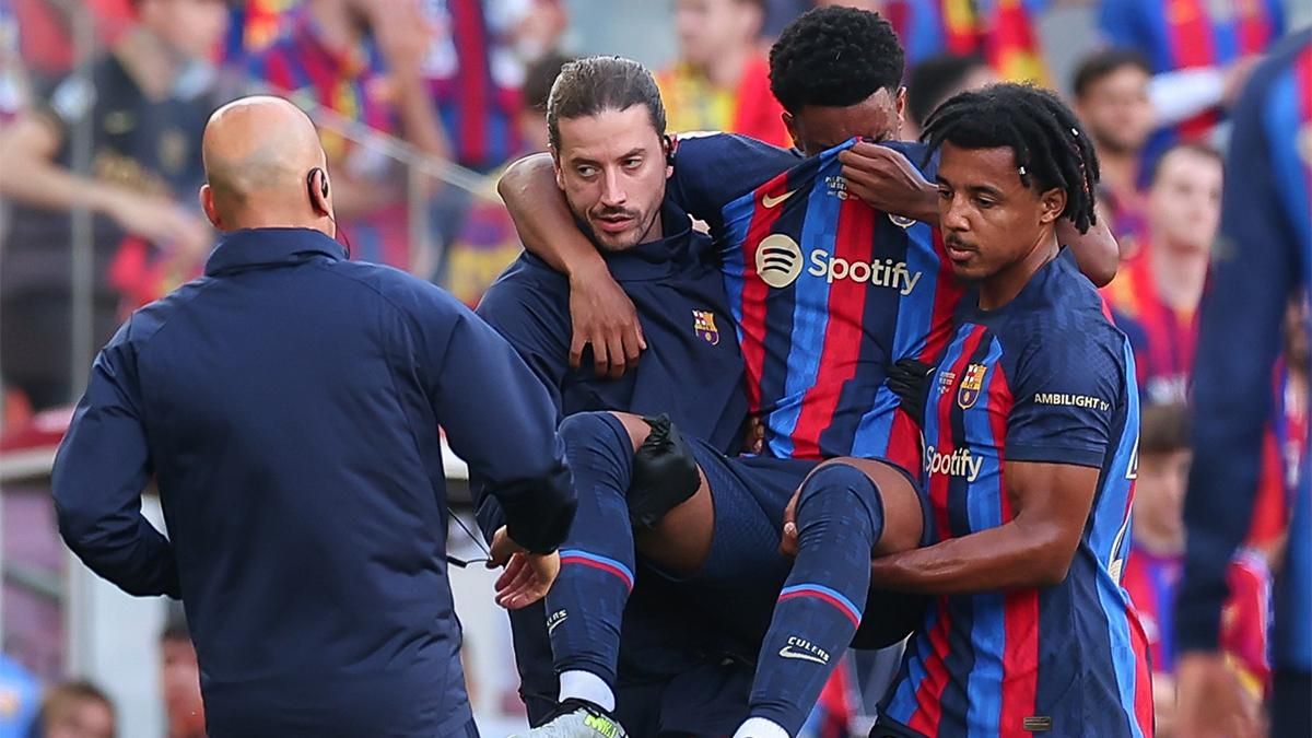 إصابة أليخاندرو بالدي لاعب برشلونة وغيابه عن الملاعب لمدة 6-7 أسابيع