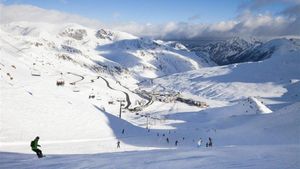 Grandvalira Resorts presenta las medidasde prevención contra la COVID-19 Grandvalira Resorts presenta las medidasde prevención contra la COVID-19