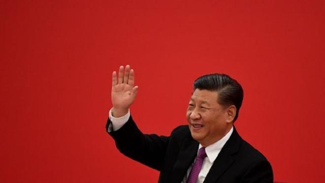El presidente Xi Jinping y otros líderes chinos reciben vacuna contra la Covid-19