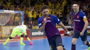 Adolfo firmó el 3-0 en los mejores momentos de un Barça desatado Adolfo firmó el 3-0 en los mejores momentos de un Barça desatado