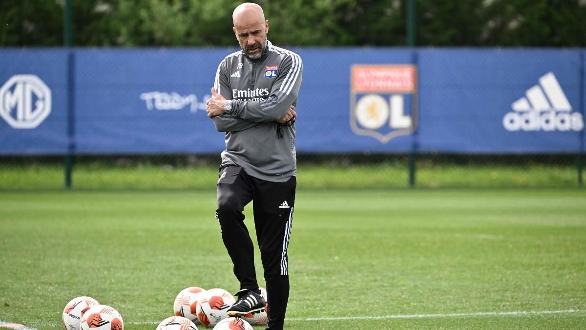Peter Bosz, entrenador del Lyon Peter Bosz, entrenador del Lyon