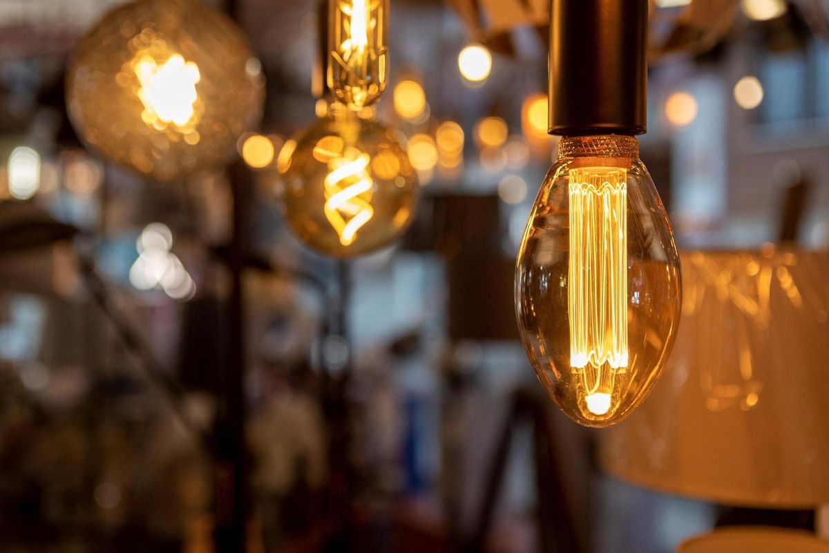 El precio de la electricidad se cuadruplicó en 2021 en Europa occidental El precio de la electricidad se cuadruplicó en 2021 en Europa occidental
