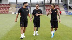 Messi lució un detalle en la mano Messi lució un detalle en la mano