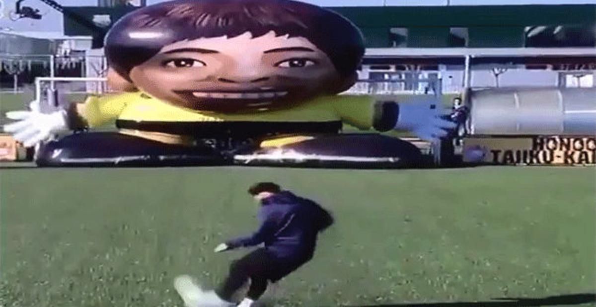¿Podrá Messi con un portero gigante?
