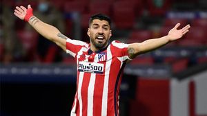 Luis Suárez anotó su gol número 12 en el campeonato ante el Valencia Luis Suárez anotó su gol número 12 en el campeonato ante el Valencia